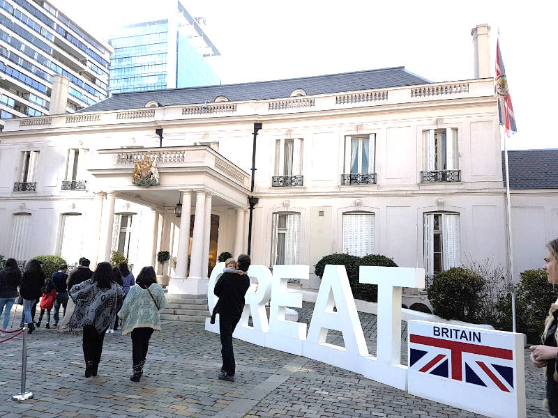 Sede de la Embajada Británica en Santiago en el Barrio El Golf - Foto de Andrea Hoare Madrid