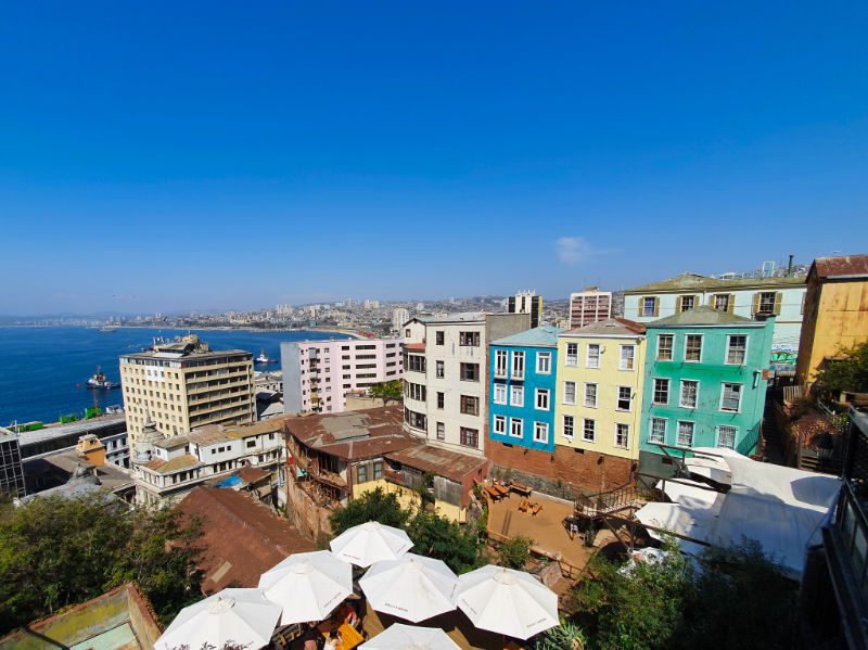 Vista del Puerto de Valparaíso desde el Café Turri en el Cerro Concepción - Foto de Andrea Hoare Madrid